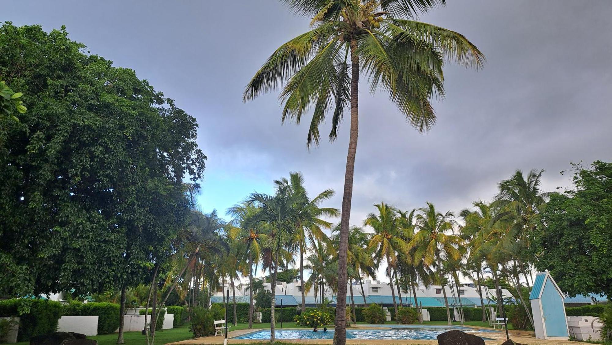 Peaceful And Private Villa Grand Baie Exterior photo